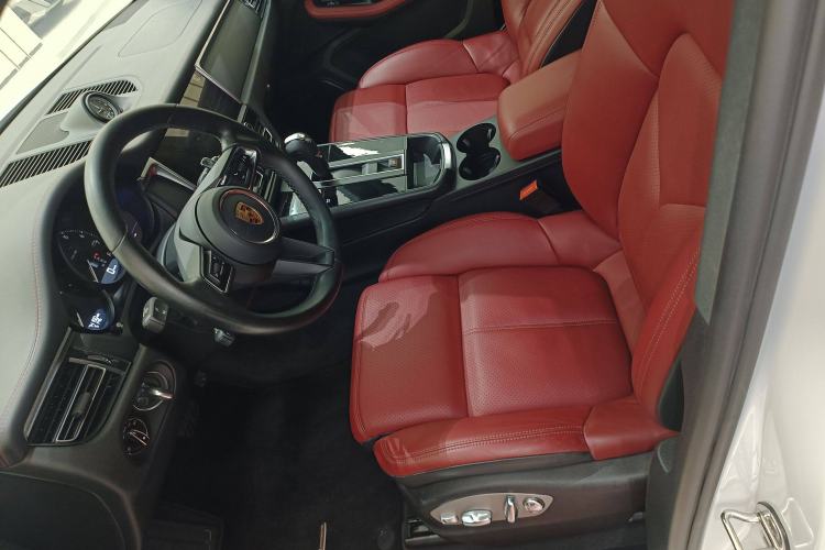 Used Porsche Macan 2022 Macan 2.0T