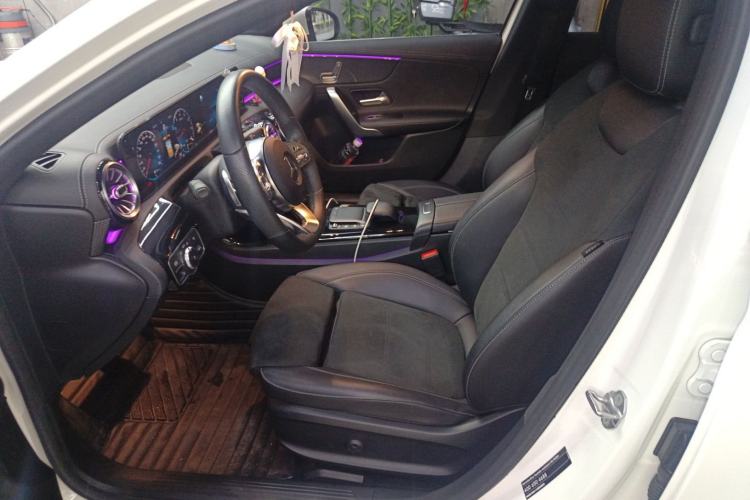 Used Mercedes-Benz A-Class 2020 Restyled A 200 L Sport Sedan Fashion Version