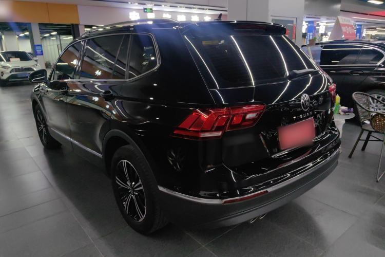 Used Volkswagen Tiguan L 2021 330TSI Automatic Two-Wheel Drive Smart Edition Rear Left 45 Deg