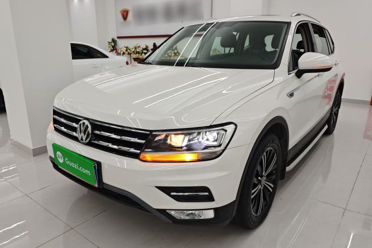 Used Volkswagen Tiguan L 2019 330TSI Automatic Two-Wheel Drive Panoramic Comfort Edition China V Standard