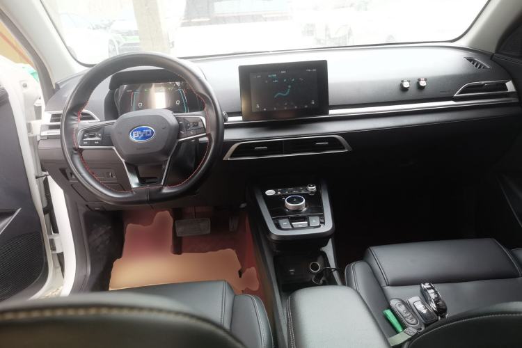 Used BYD e2 2019 Standard Range Model – Smart & Comfortable Version