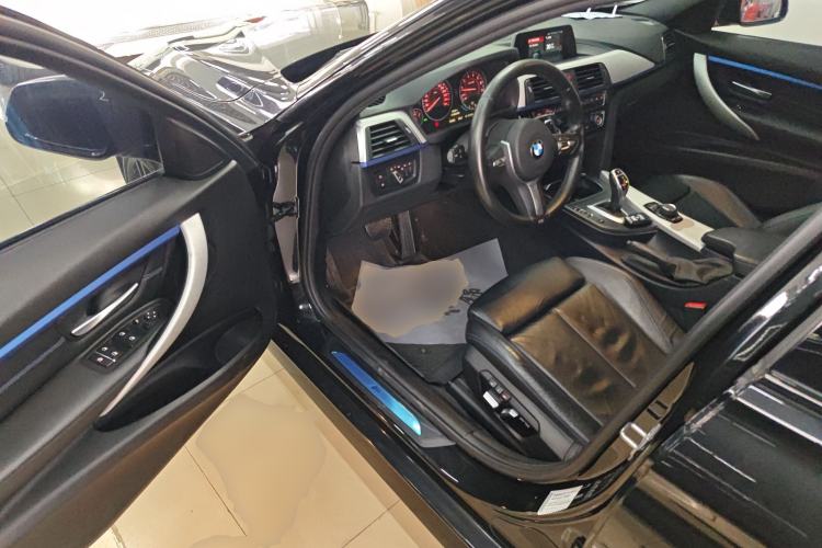Used BMW 3 Series 2018 320i M Sport Package
