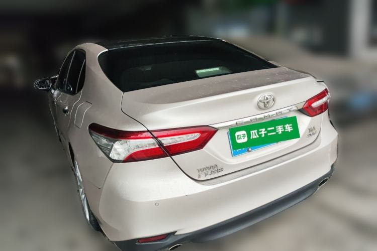 Used Toyota Camry 2018 2.5G Luxury Edition Rear Left 45 Deg