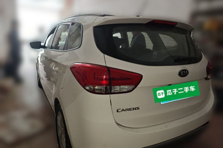 Used Kia Carens 2013 2.0L 7-Seater Automatic Comfort Edition China V Standard
