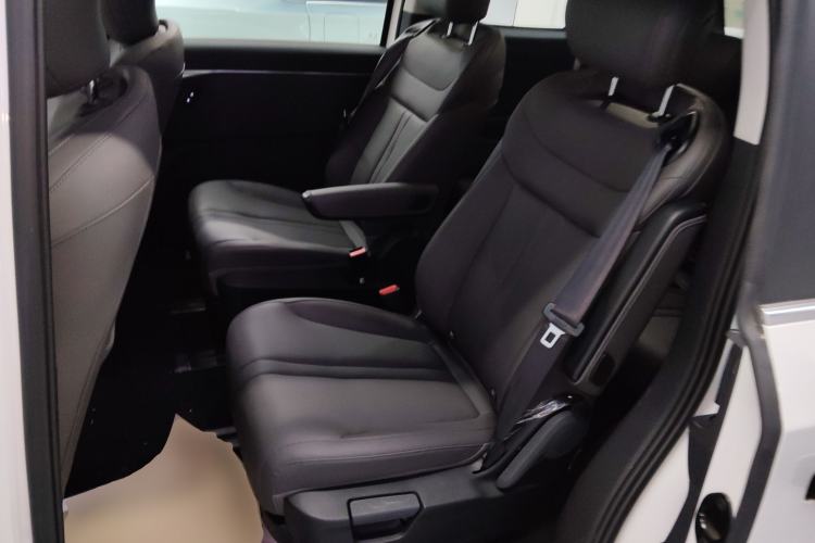 Used SAIC MAXUS Dajia 7 2024 Revised Version Super Hybrid Long-Range Edition Enjoyment Version Left Rear Seat