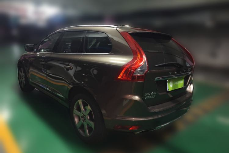 Used Volvo XC60 2015 T5 AWD Smart Drive Edition Rear Left 45 Deg