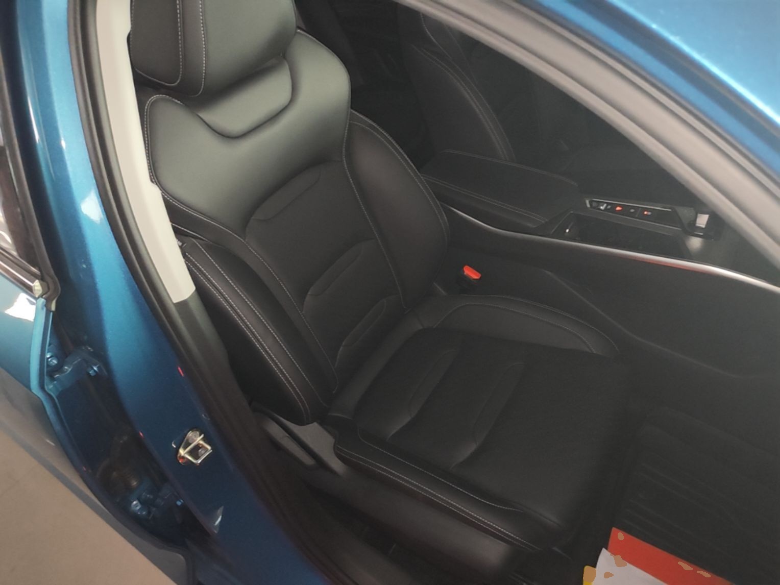 Geely Auto Preface 2023 2.0TD Luxury Version — снимка 19