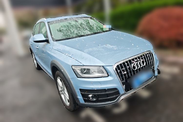 Used Audi Q5 2017 Plus 40 TFSI Technology Model Front Right 45 Deg