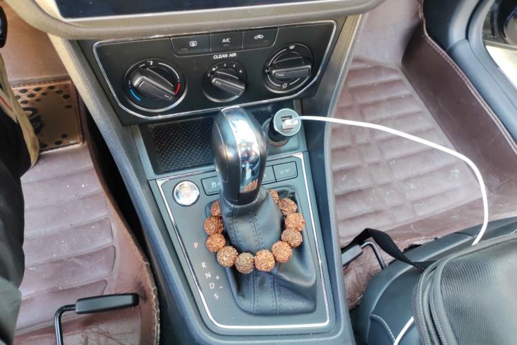 Used Volkswagen Lavida 2017 1.6L Automatic Comfort Edition
