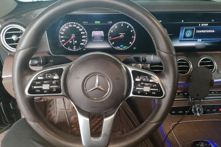 Used Mercedes-Benz E-Class 2020 E 260 L Steering Wheel