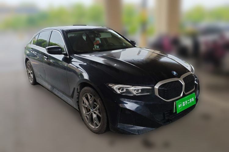 Used BMW i3 2025 eDrive 35 L Front Right 45 Deg