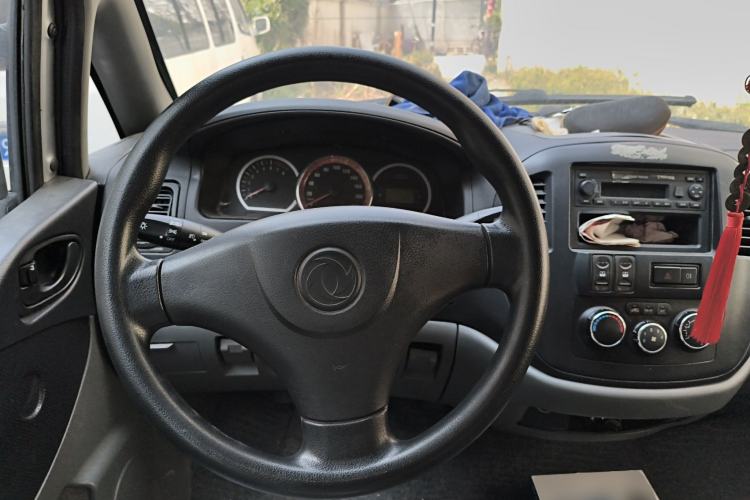 Used FORTHING Lingzhi 2012 Passenger Version 1.6L Comfort Edition