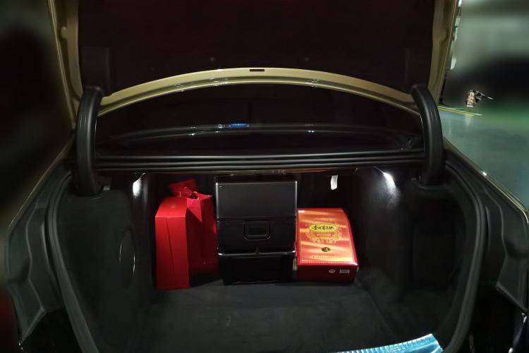 Used Mercedes-Benz Maybach S-Class 2022 S 680 4MATIC Trunk