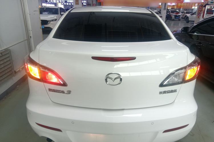 Used Mazda 3 2015 Sedan 1.6L Automatic Elite Model Rear