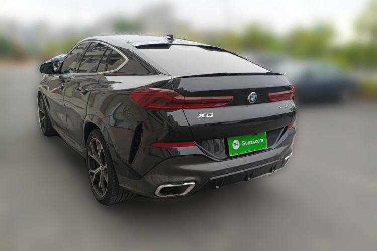 Used BMW X6 2021 xDrive40i Luxury Model with M Sport Package Rear Left 45 Deg