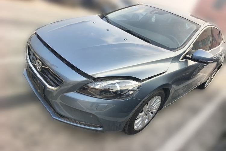Used Volvo V40 2013 2.0T Zhiya Edition