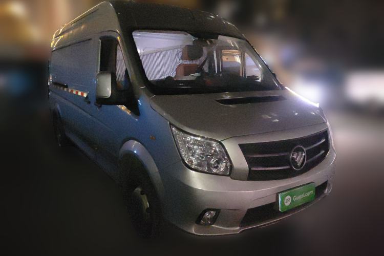Used Foton Toano 2023 Cummins 2.8T Manual Jixiang Van Extended Wheelbase Mid-Roof Design Rear Dual Tires 3-Seater Configuration
