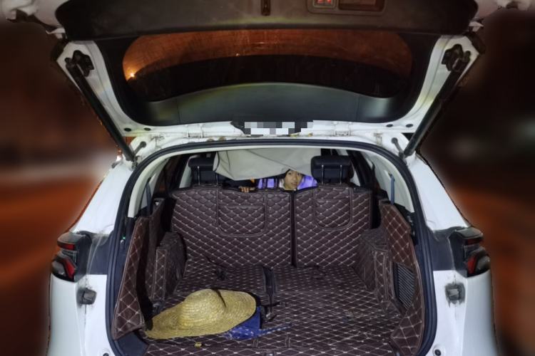 Used BYD Tang 2018 2.0T Automatic SmartConnect Prestige 7-Seater China V Standard