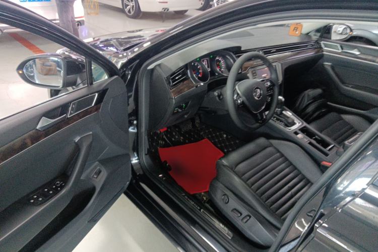 Used Volkswagen Magotan 2019 330TSI DSG Luxury Model China V Standard
