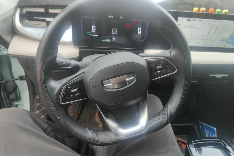 Used Geometry E Firefly 2023 320KM Cute & Handsome Tiger 5 Seats
