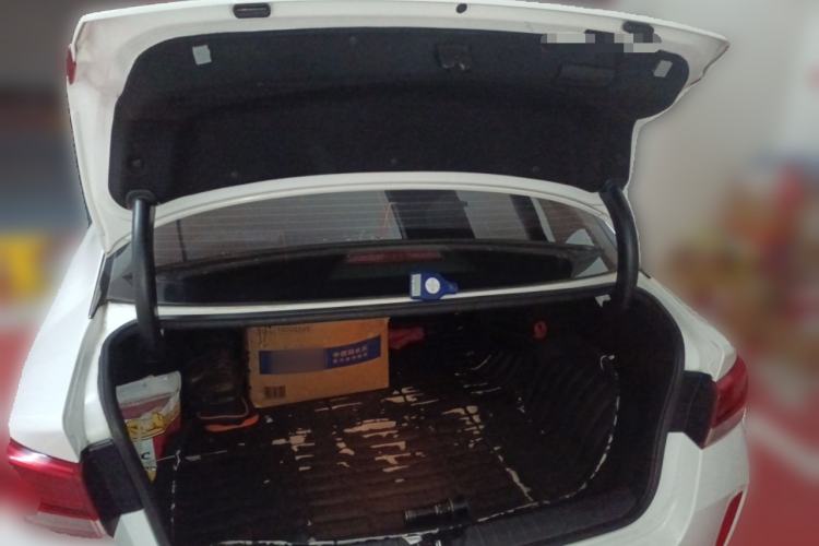 Used Kia K5 2016 2.0L Hybrid GLS