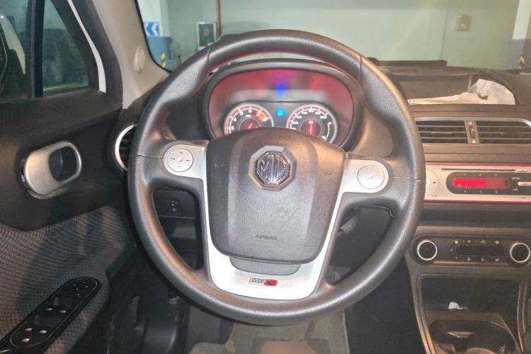Used MG 3 2014 1.5L AMT Elite Edition Steering Wheel