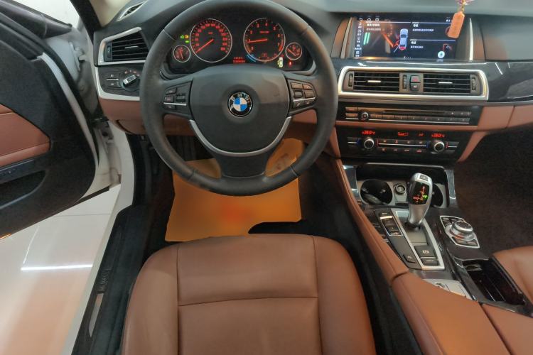 Used BMW 5 Series 2015 520i Elegant Edition Steering Wheel