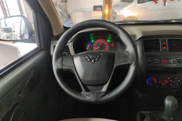 Used Wuling Rongguang 2020 1.2L S Base Model China VI