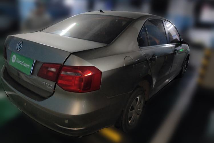 Used Volkswagen Jetta 2015 Value Edition 1.6L Manual Fashionable Style