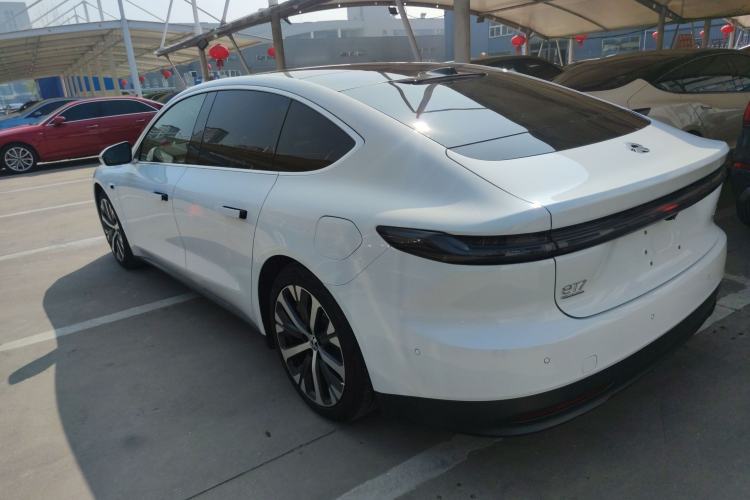 Used Nio ET7 2024 75 kWh Executive Edition
