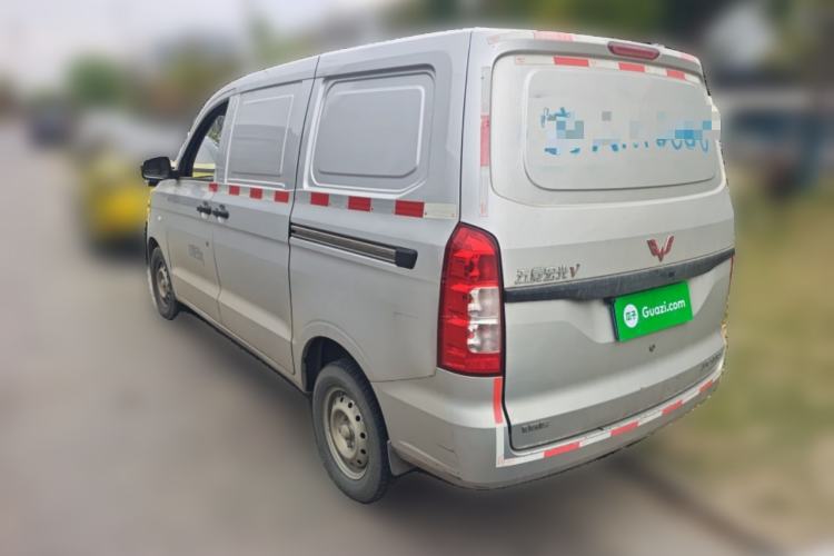 Used Wuling Hongguang V 2022 1.5L Jingqu Edition Enclosed-Window Vehicle with Hydraulic Power Steering LAR Rear Left 45 Deg