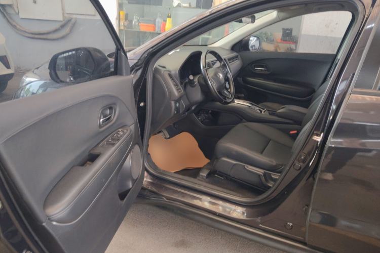 Used Honda Vezel 2018 1.5L CVT 2WD Technology Elite Model
