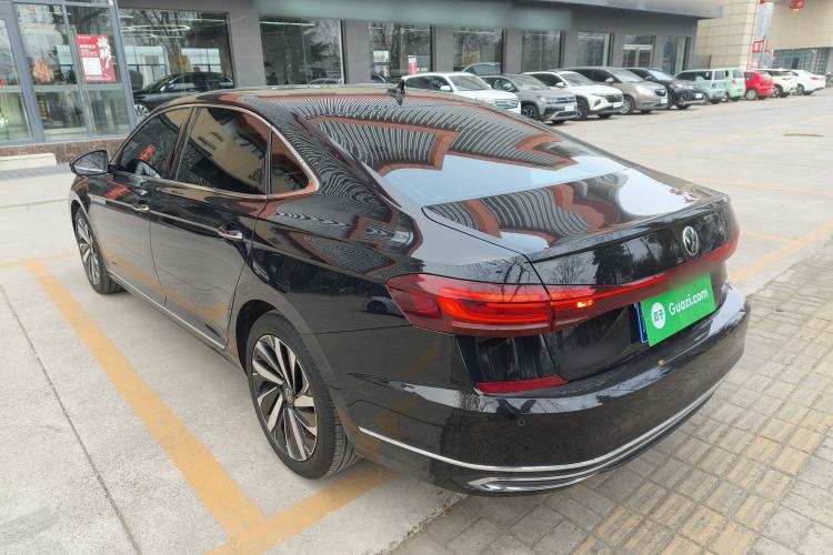 Used Volkswagen Passat 2024 380TSI Dragon Edition Exterior 2