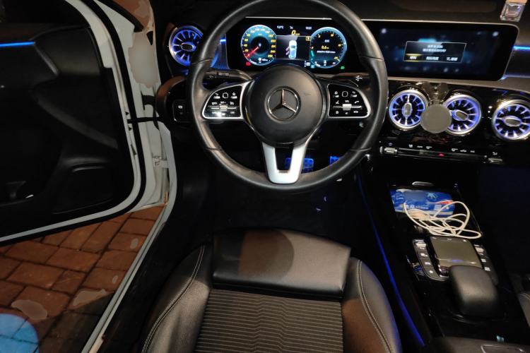 Used Mercedes-Benz A-Class 2019 A 200 Dynamic Edition Steering Wheel