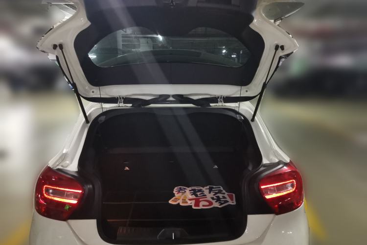 Used Mercedes-Benz A-Class 2013 A 180 Fashion Model Trunk