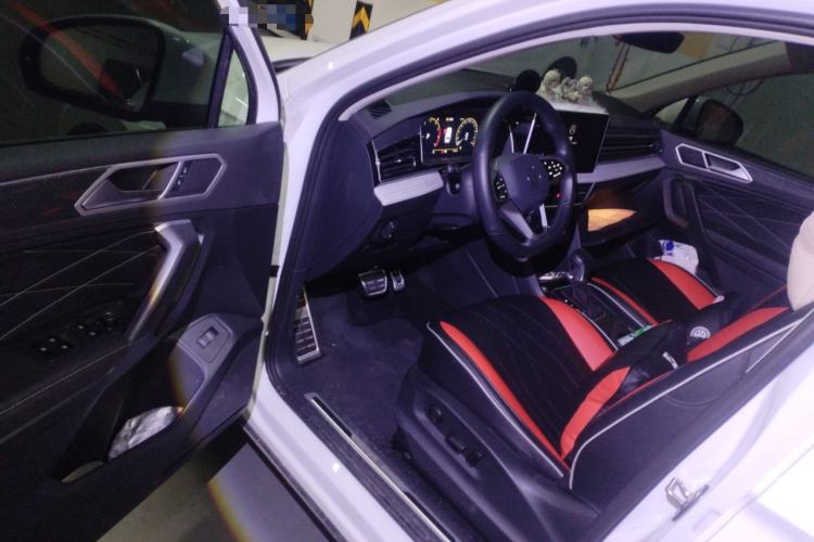 Used Volkswagen Tiguan L 2023 330TSI Automatic Two-Wheel Drive R-Line Enjoyment Edition Driver Seat