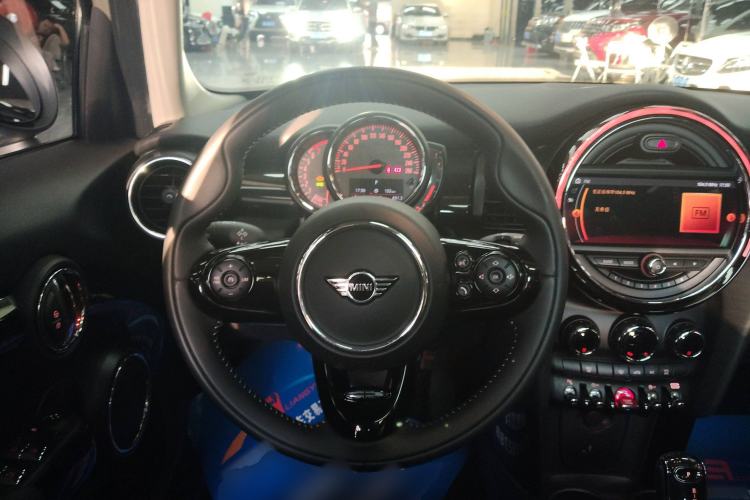 Used MINI MINI 2020 1.5T COOPER Artist Five-Door Edition