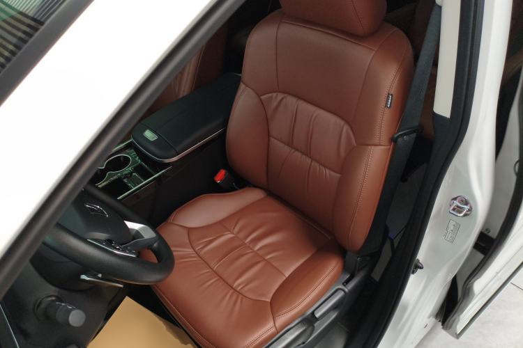 Used Honda Odyssey 2024 2.0L eHEV Sharp & Enjoy Edition Left Front Seat