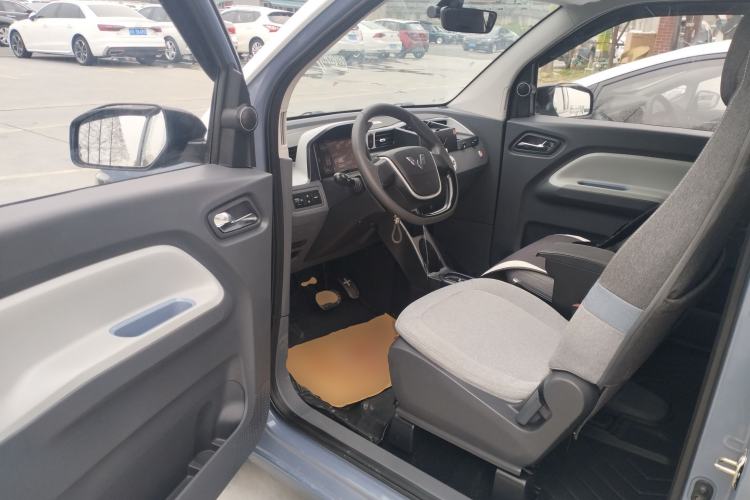 Used Wuling Hongguang MINIEV 2022 Macaron Premium Model – Lithium Iron Phosphate