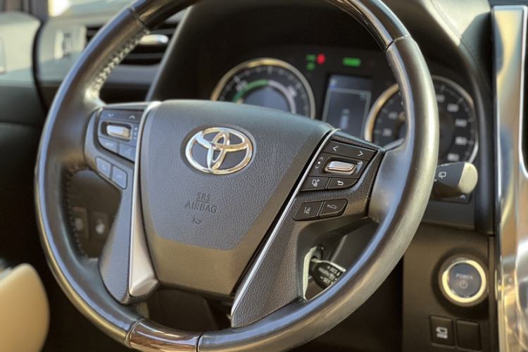 Used Toyota Alphard 2021 Dual-Engine 2.5L Luxury Edition