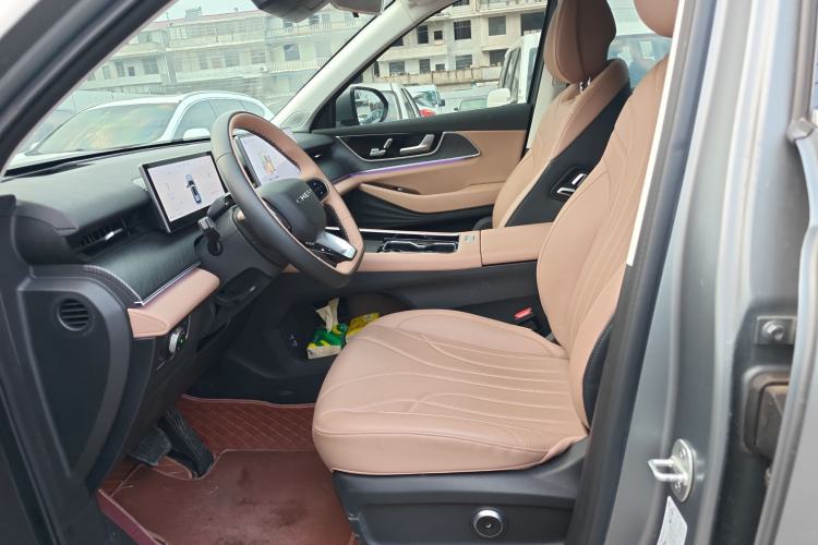 Used Chery Tiggo 8 L 2024 2.0T Two-Wheel Drive Prestige Version 5 Seats