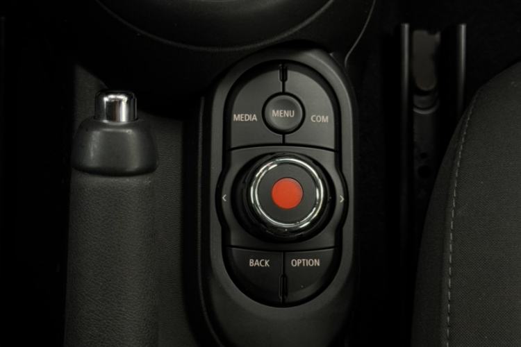 Used MINI MINI 2019 1.5T COOPER Classic Edition Five-Door Version