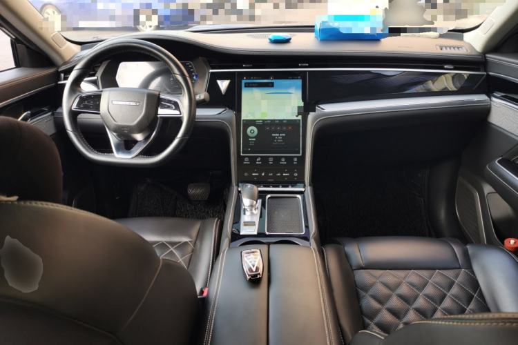 Used Venucia Star 2020 260T Automatic 48V Mild Hybrid Turbocharged Starry Edition