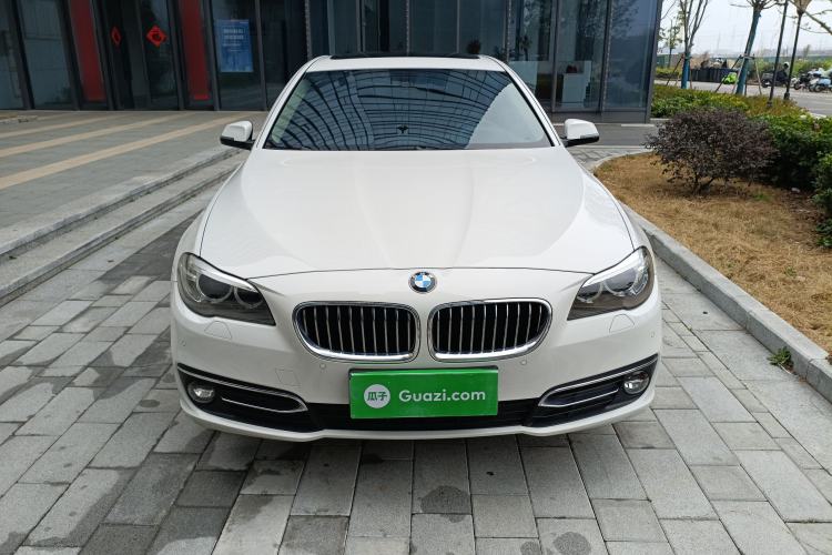 Used BMW 5 Series 2014 525Li Luxury Design Package
