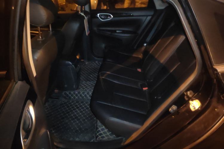 Used Nissan Sylphy 2022 Revised Version Classic 1.6XL CVT Luxury Edition Left Rear Seat