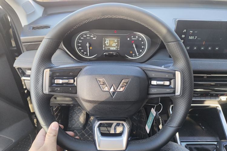 Used Wuling Alvez 2022 1.5L Manual Comfort Version