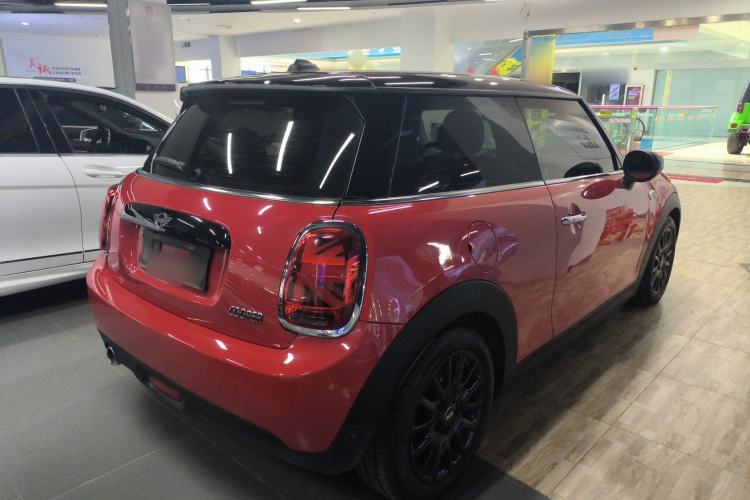 Used MINI 2020 1.5T COOPER Classic Edition Rear Right 45 Deg