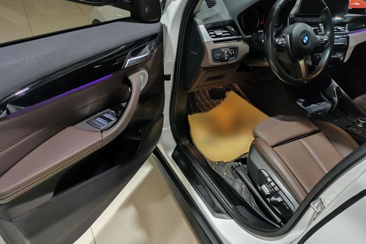 Used BMW X1 2020 sDrive25Li Leading Model