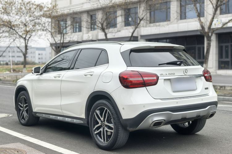 Used Mercedes-Benz GLA 2017 GLA 200 Fashion Model
