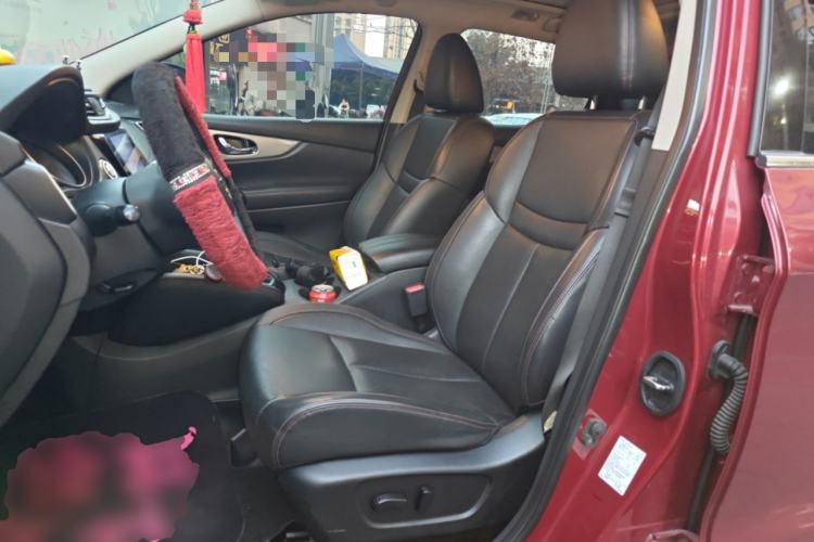 Used Nissan Qashqai 2021 2.0L CVT Luxury Edition Left Front Seat